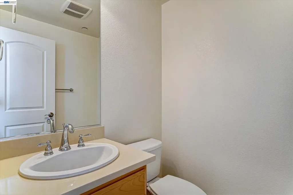118 Selby Lane Livermore CA 94551