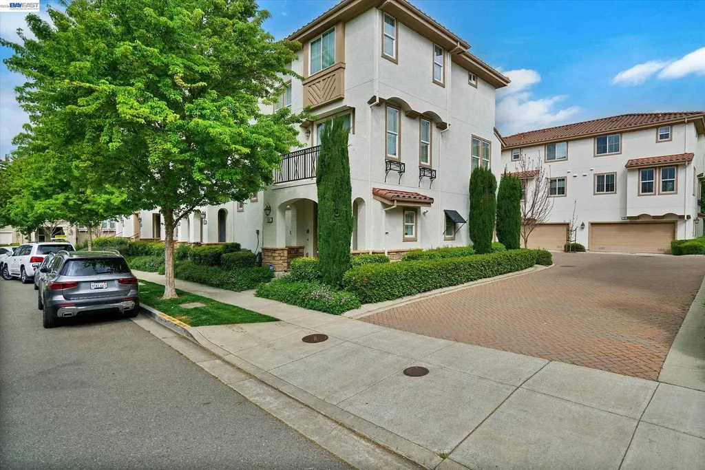 118 Selby Lane Livermore CA 94551
