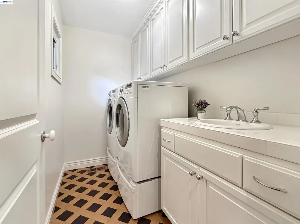 1209 Rimer Drive Moraga CA 94556