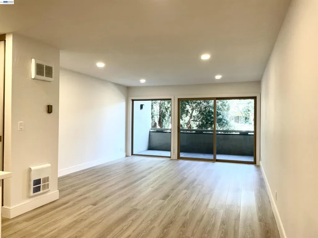 965 Shorepoint Court #200 Alameda CA 94501