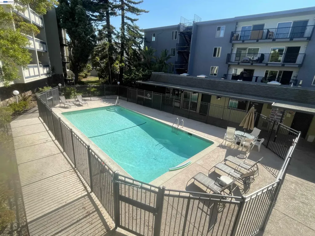 965 Shorepoint Court #200 Alameda CA 94501