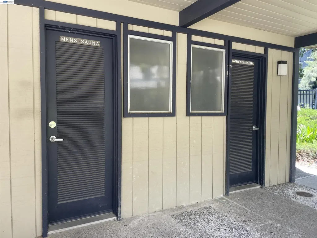 965 Shorepoint Court #200 Alameda CA 94501