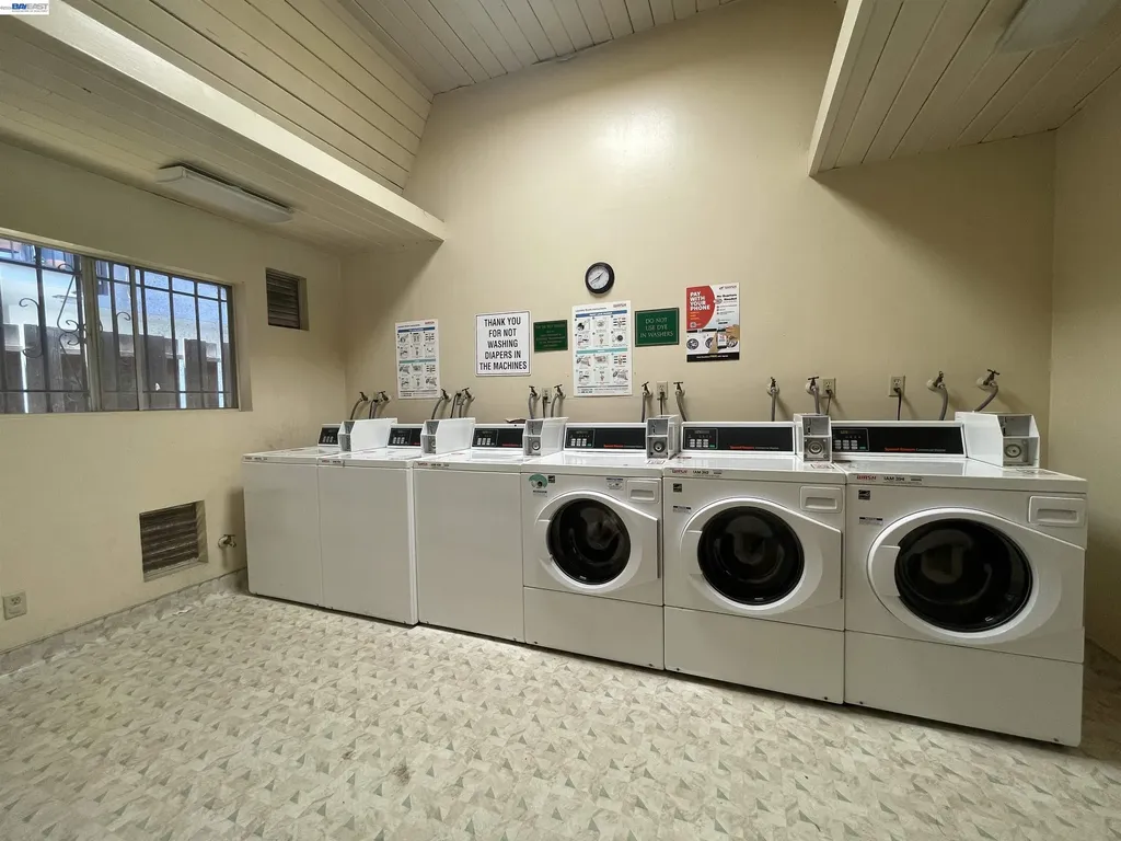 965 Shorepoint Court #200 Alameda CA 94501