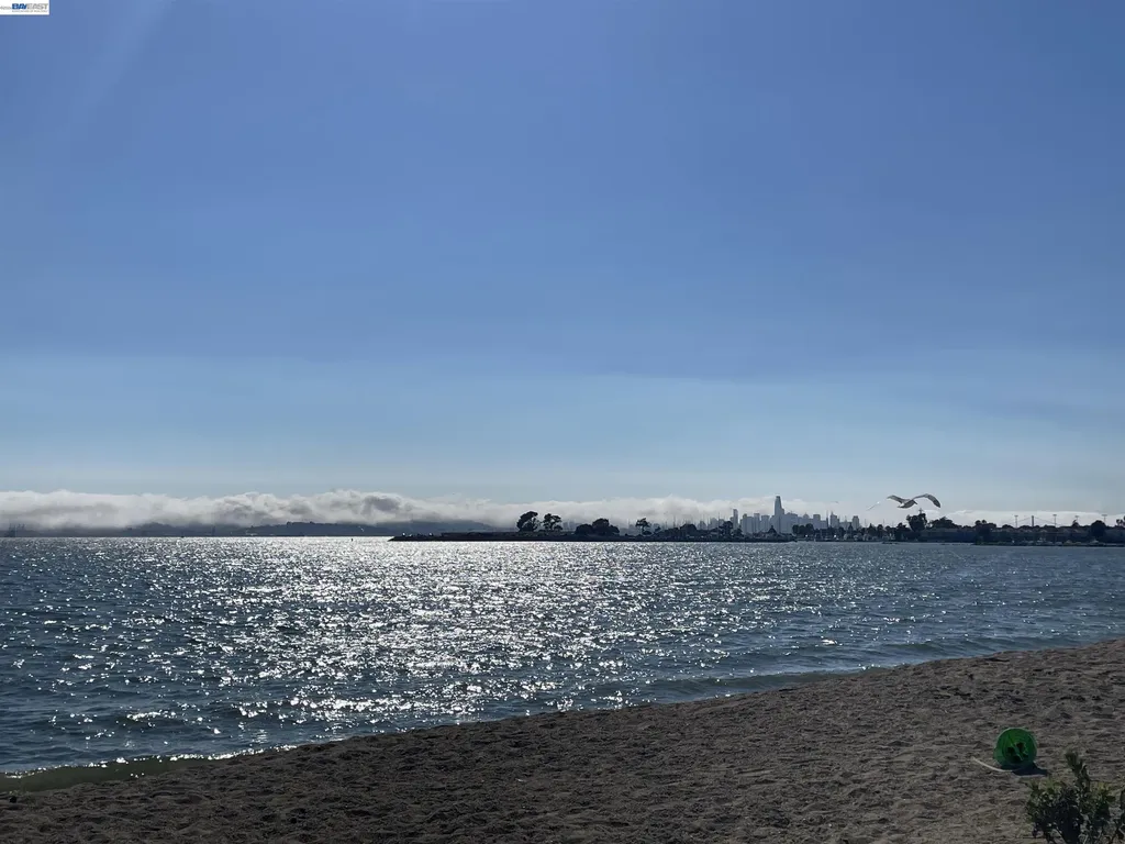 965 Shorepoint Court #200 Alameda CA 94501