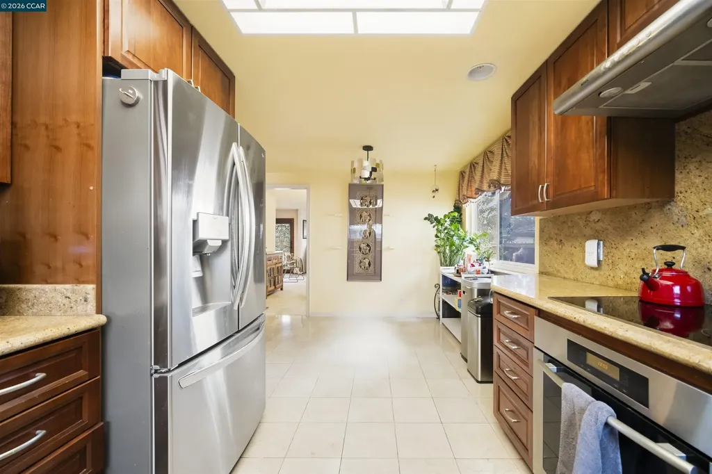 613 Chardonnay Drive Fremont CA 94539