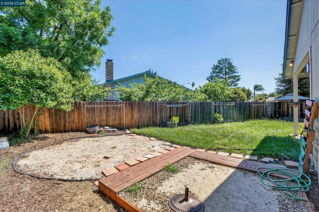 1836 Farm Bureau Road Concord CA 94519