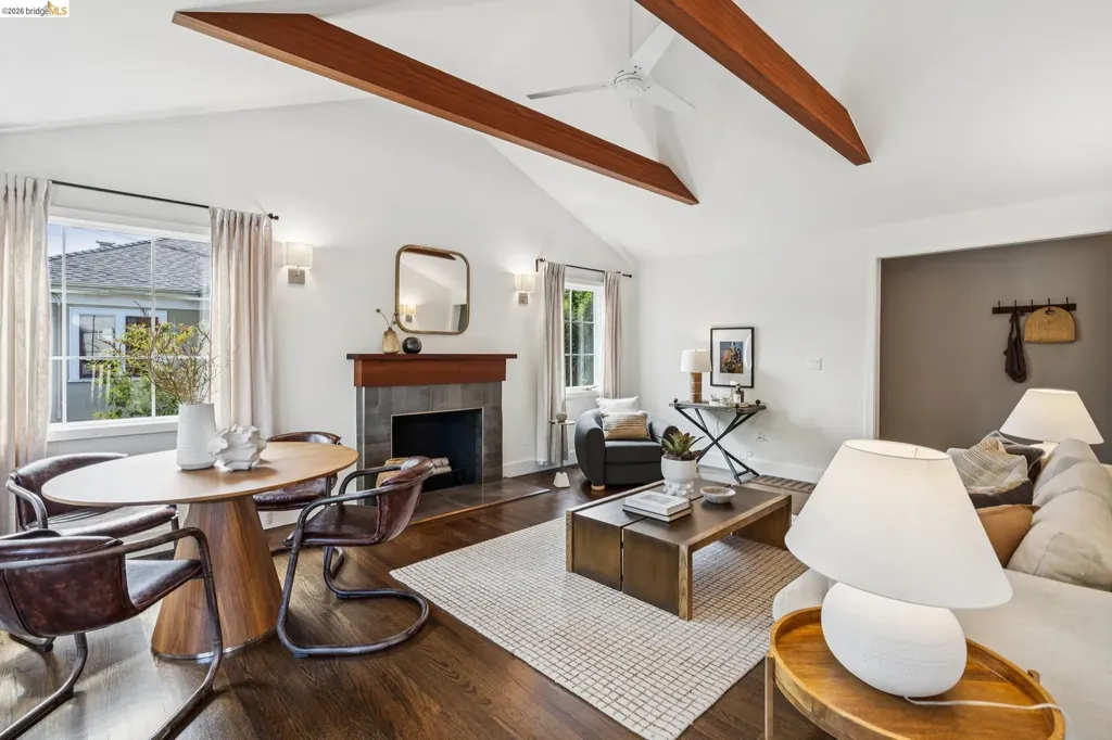 5325 Miles Avenue Oakland CA 94618