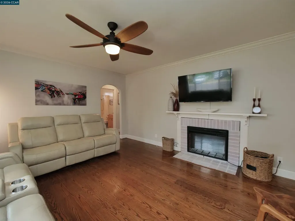 1260 Apple Drive Concord CA 94518