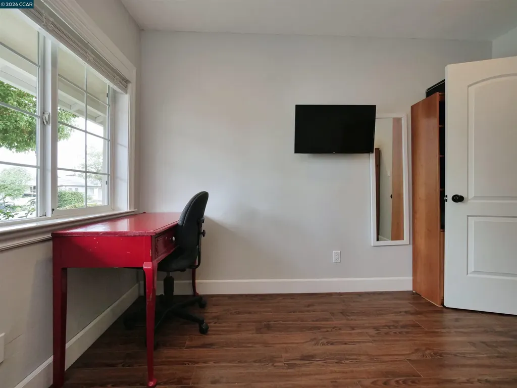 1260 Apple Drive Concord CA 94518