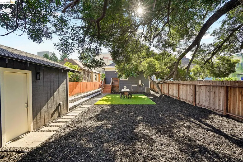 760 53rd Street Oakland CA 94609