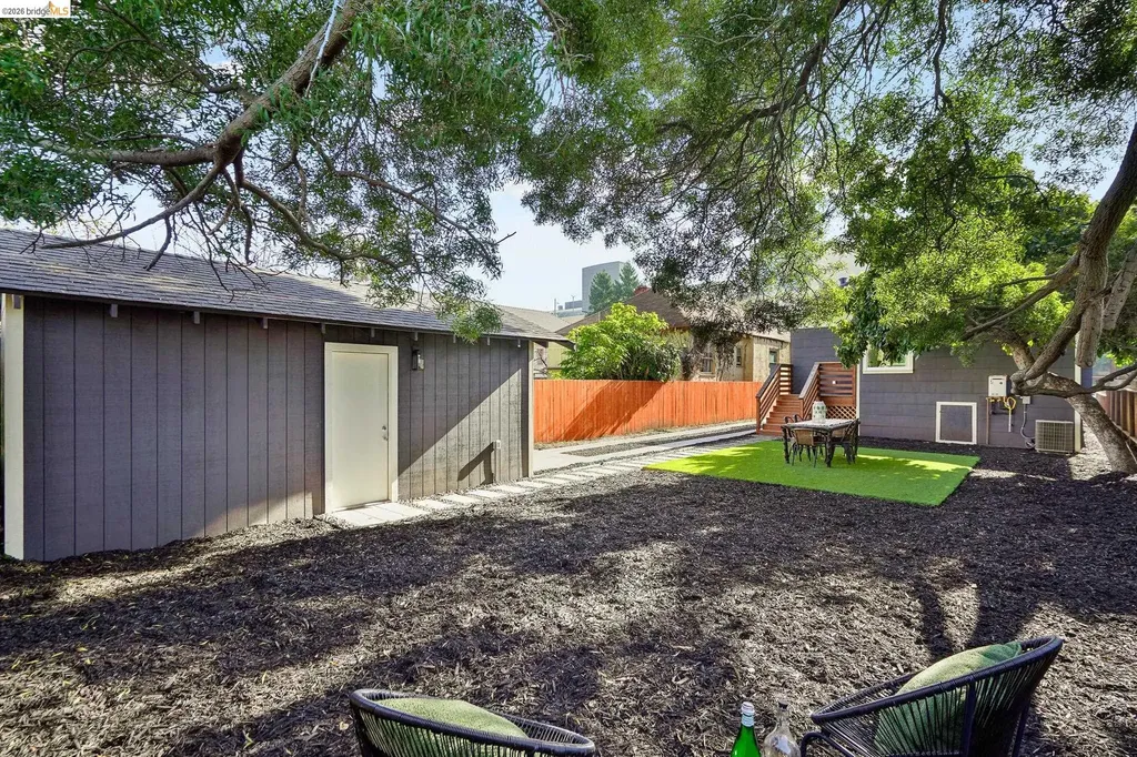 760 53rd Street Oakland CA 94609