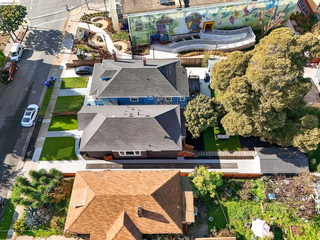 760 53rd Street Oakland CA 94609