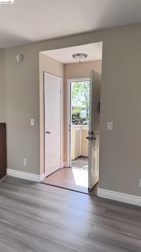 23 Raintree Court Hayward CA 94544