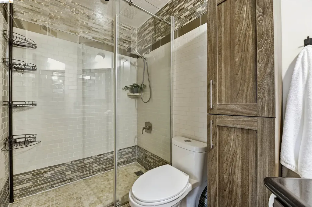 535 Pierce Albany CA 94706