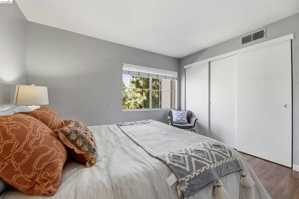 535 Pierce Albany CA 94706