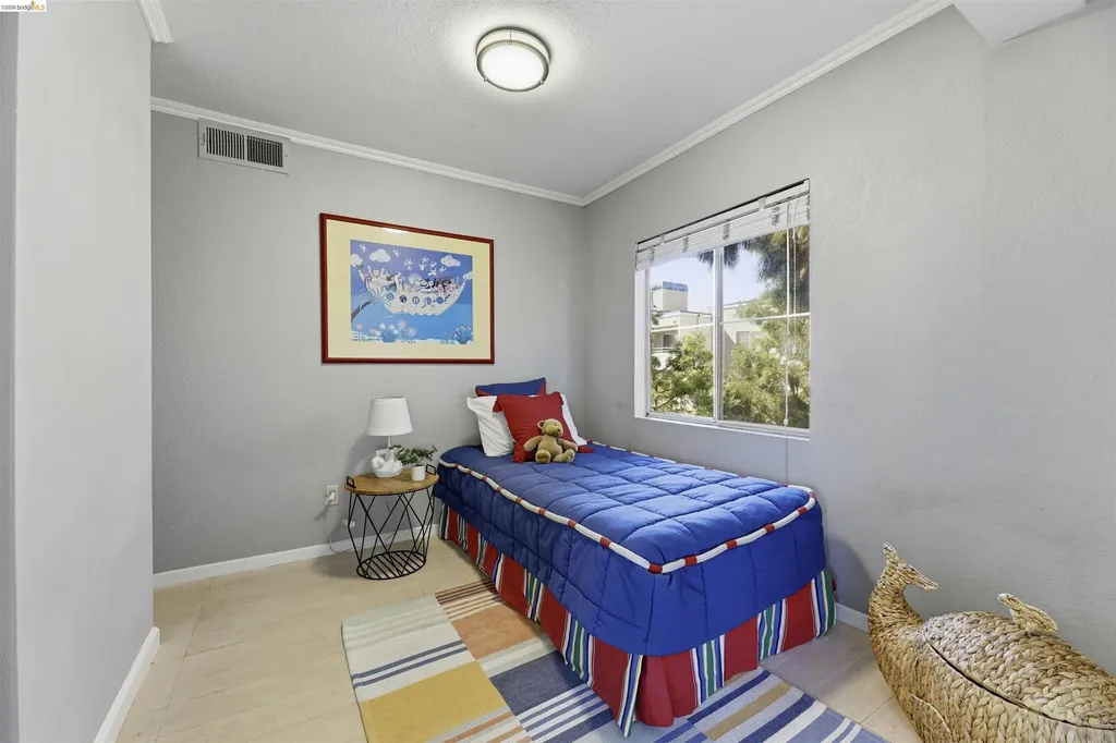 535 Pierce Albany CA 94706