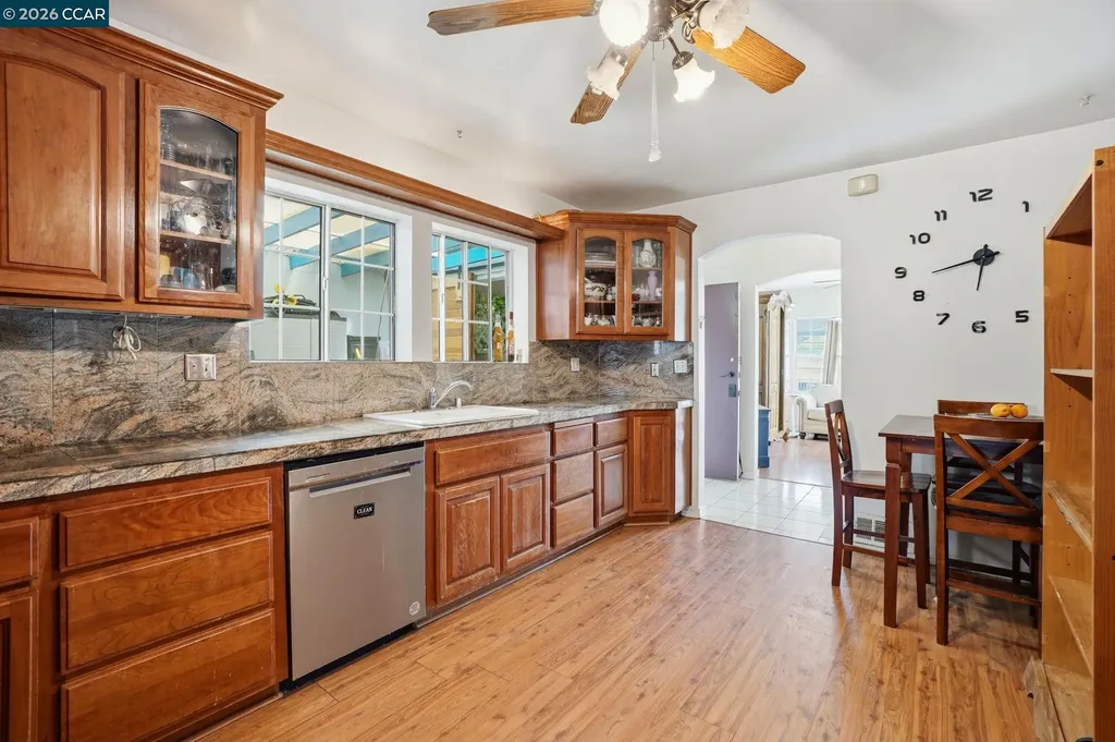 1035 Santa Fe Avenue Martinez CA 94553