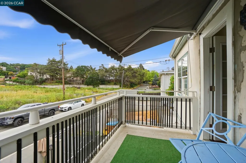 1035 Santa Fe Avenue Martinez CA 94553