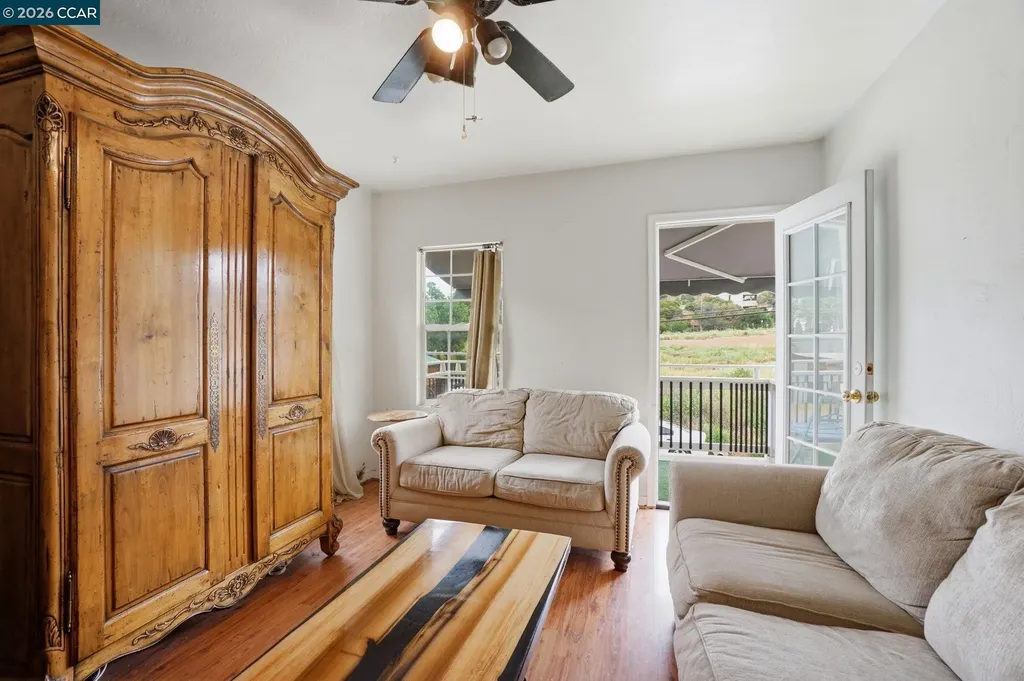 1035 Santa Fe Avenue Martinez CA 94553