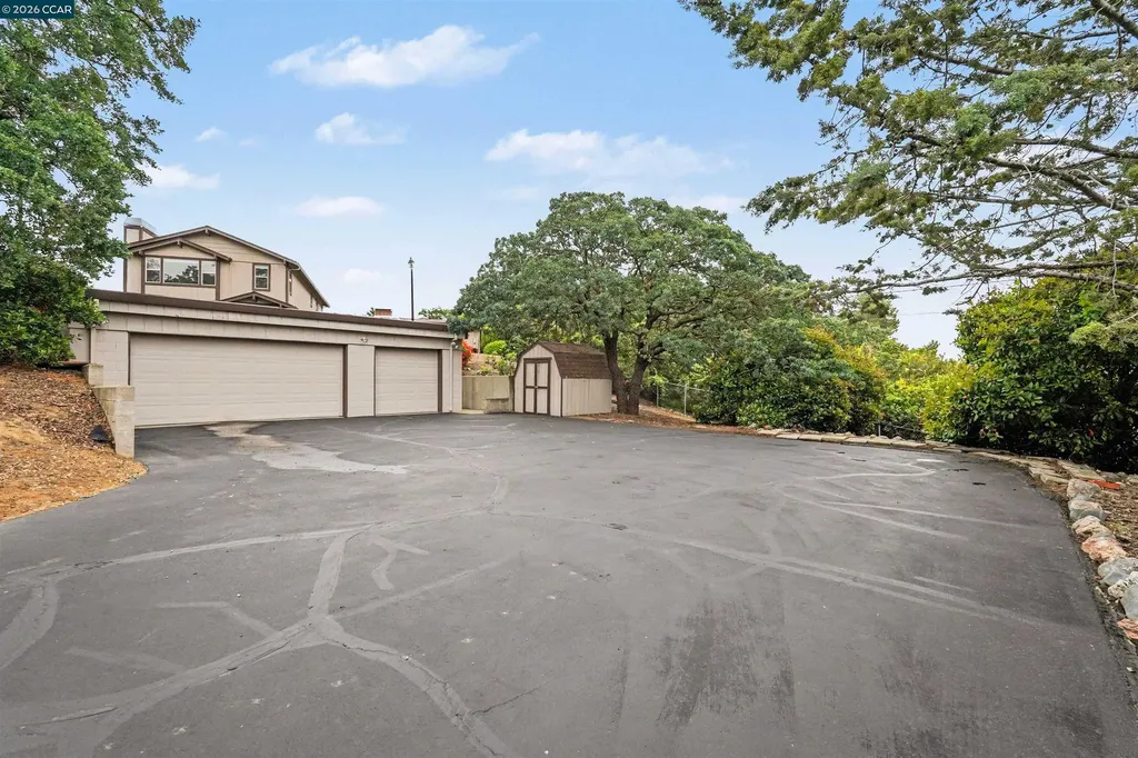 4885 Milden Road Martinez CA 94553