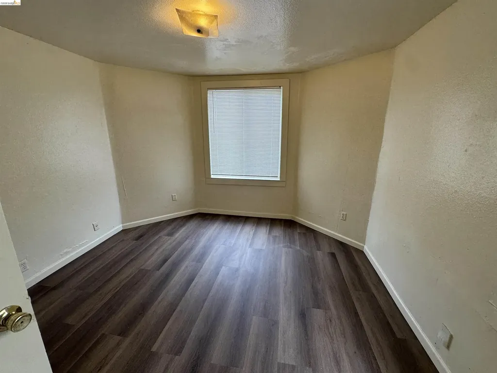 2151 24th Street Oakland CA 94606