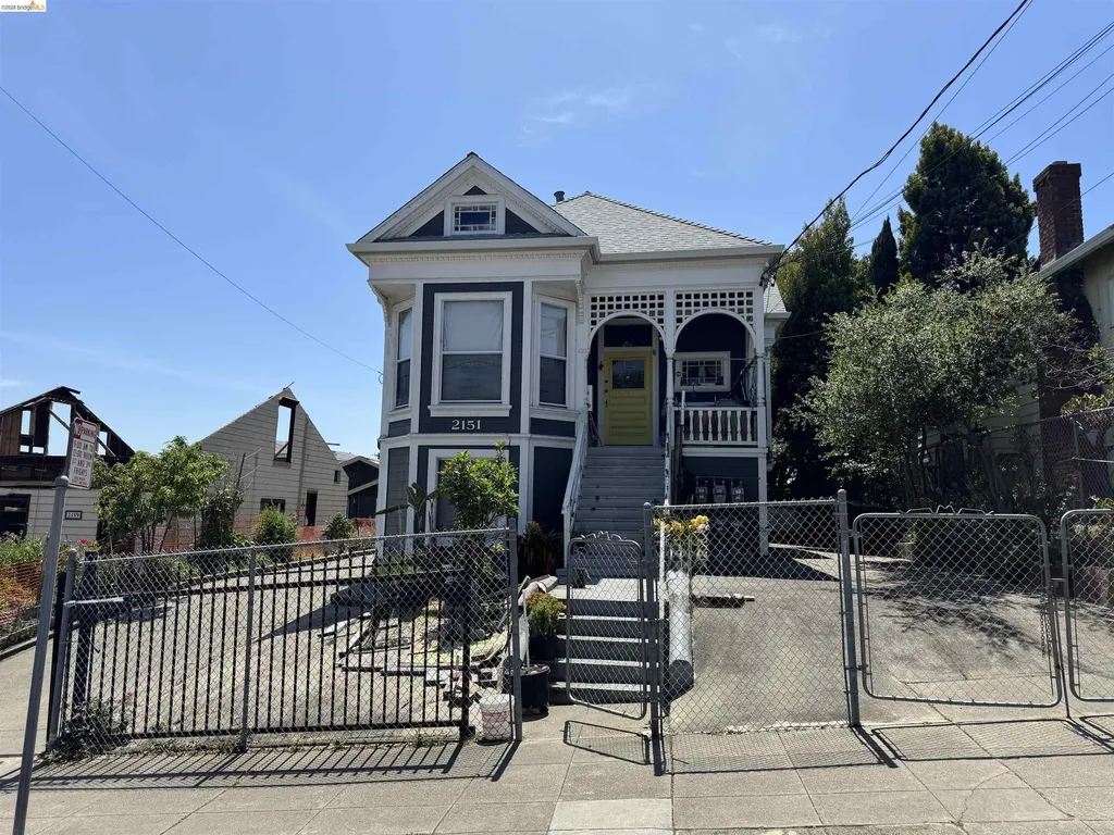 2151 24th Street Oakland CA 94606