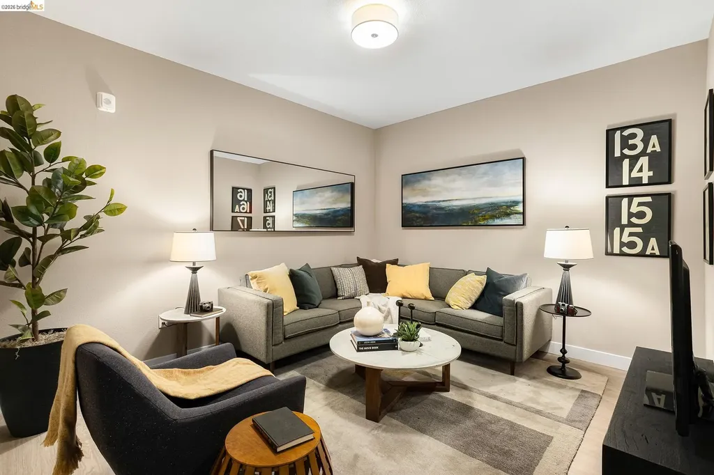 28924 Parkridge Loop Hayward CA 94544
