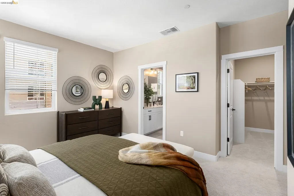 28924 Parkridge Loop Hayward CA 94544