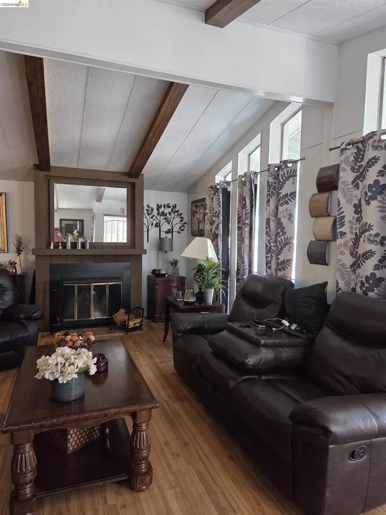 17 Bradley Lane Antioch CA 94509