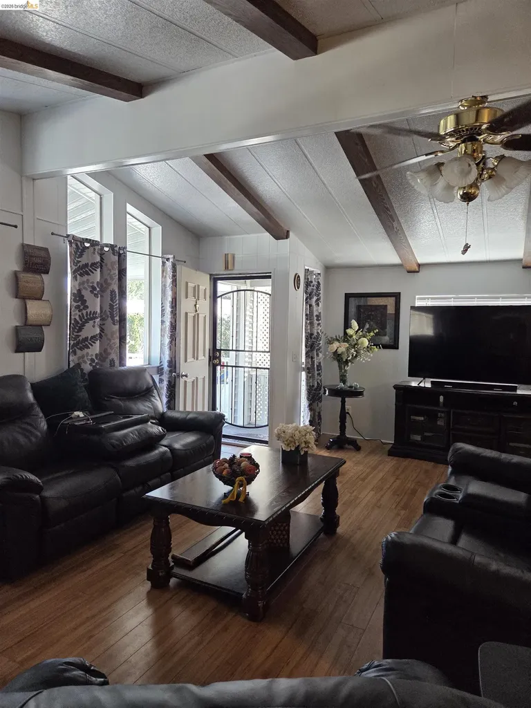 17 Bradley Lane Antioch CA 94509