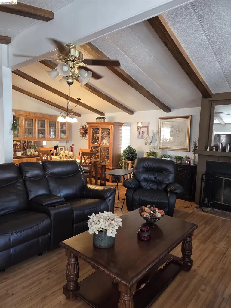 17 Bradley Lane Antioch CA 94509
