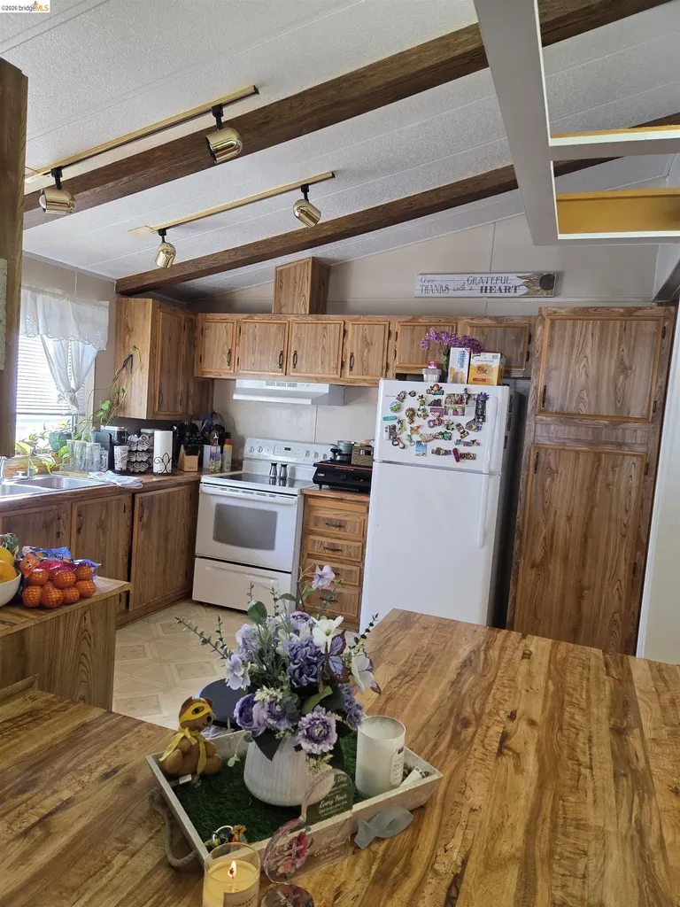 17 Bradley Lane Antioch CA 94509