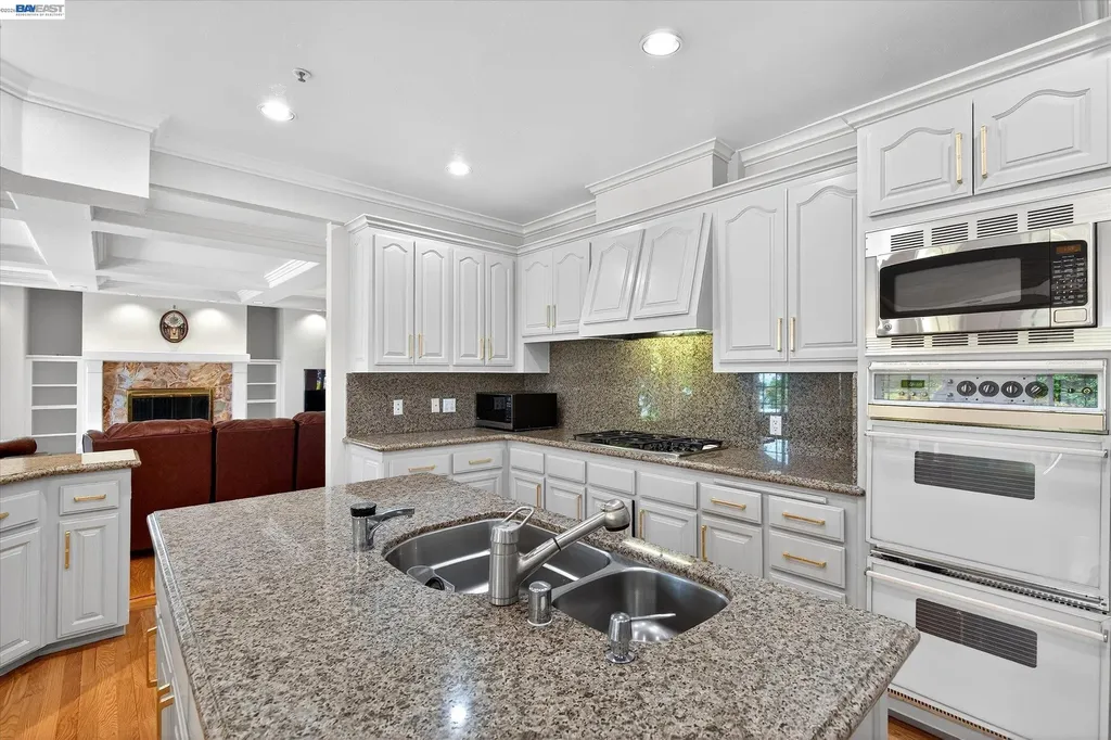 9500 Santos Ranch Road Pleasanton CA 94588