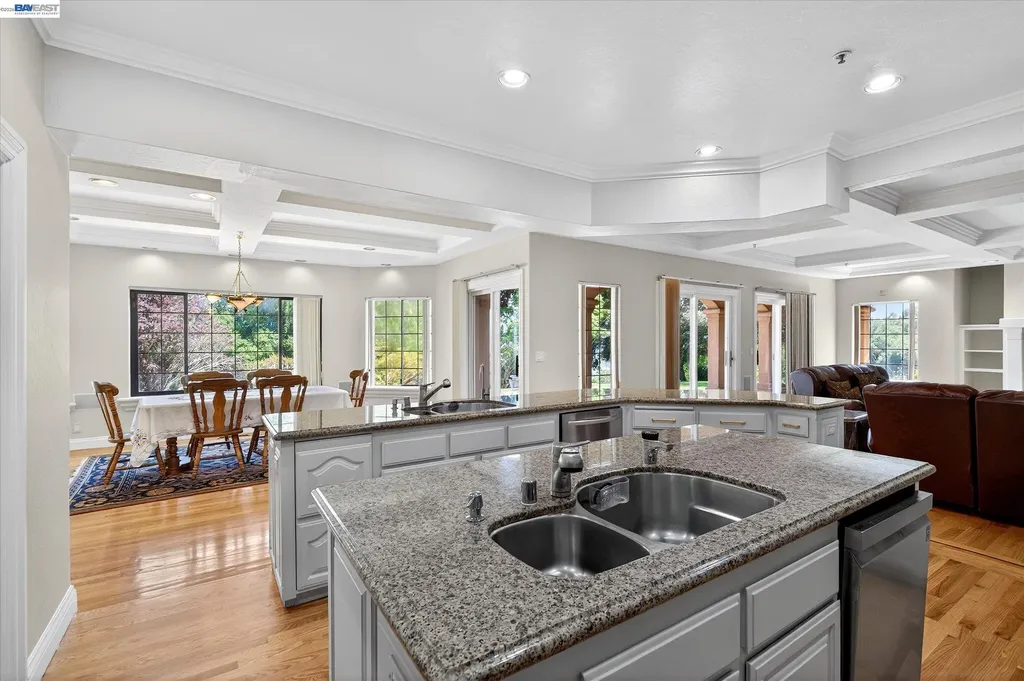 9500 Santos Ranch Road Pleasanton CA 94588