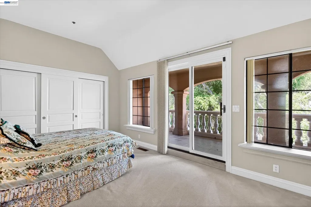 9500 Santos Ranch Road Pleasanton CA 94588