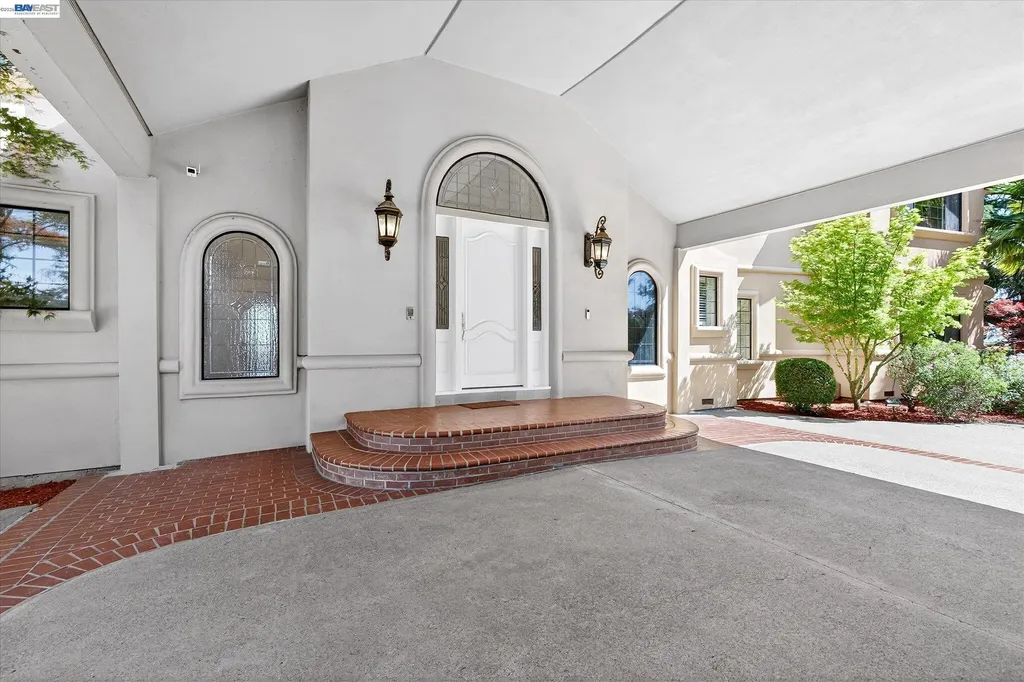 9500 Santos Ranch Road Pleasanton CA 94588