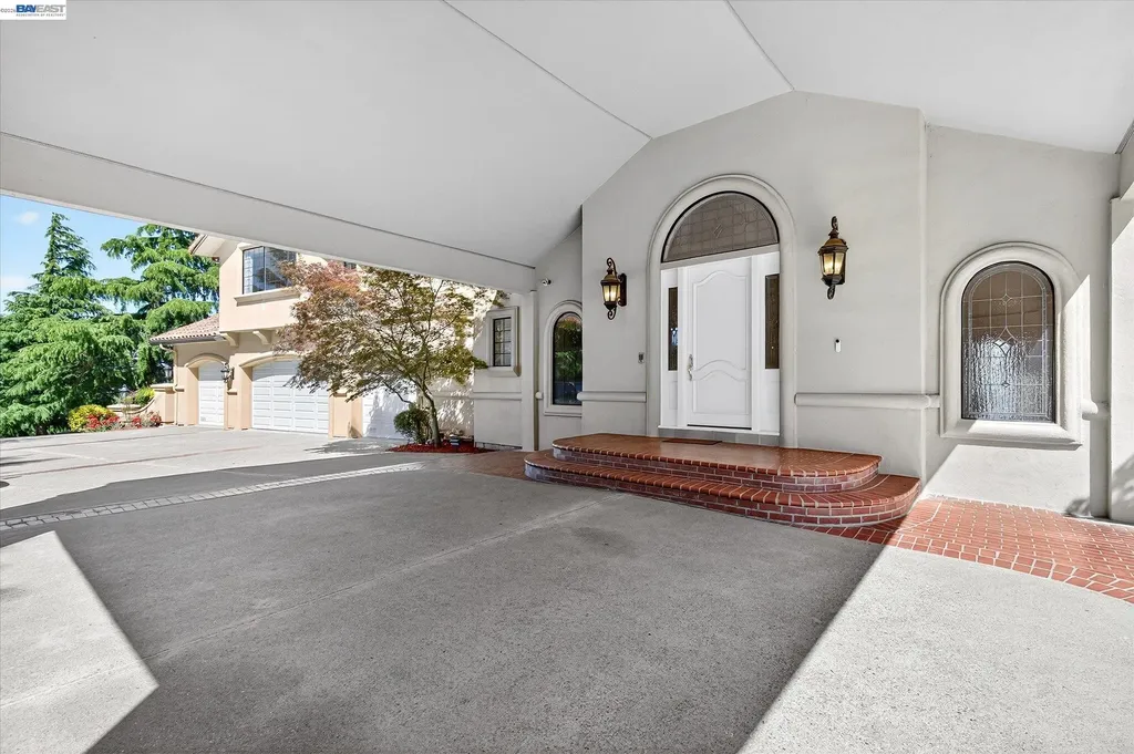 9500 Santos Ranch Road Pleasanton CA 94588