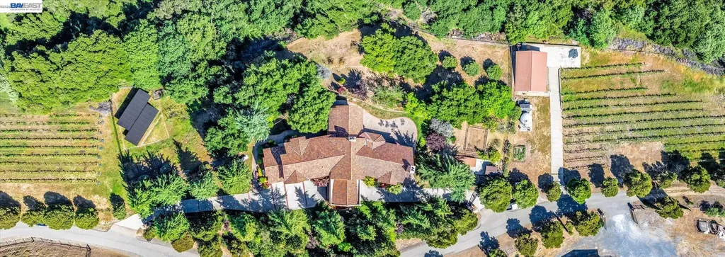 9500 Santos Ranch Road Pleasanton CA 94588