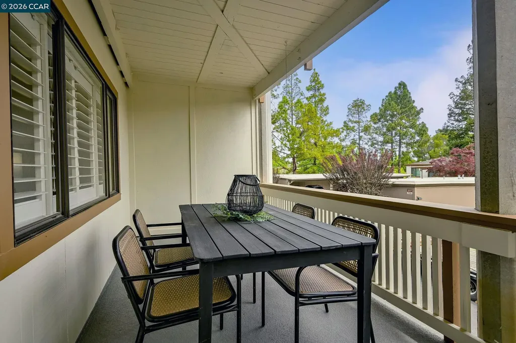 1305 Singingwood Court Walnut Creek CA 94595