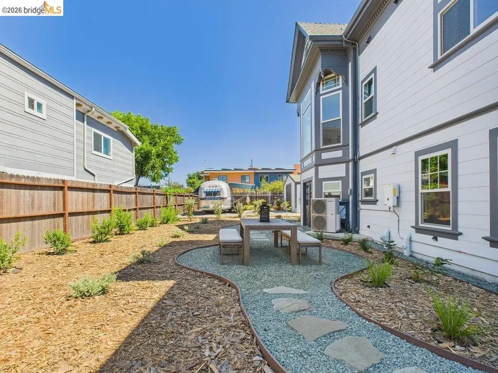 2602 Adeline Street Oakland CA 94607