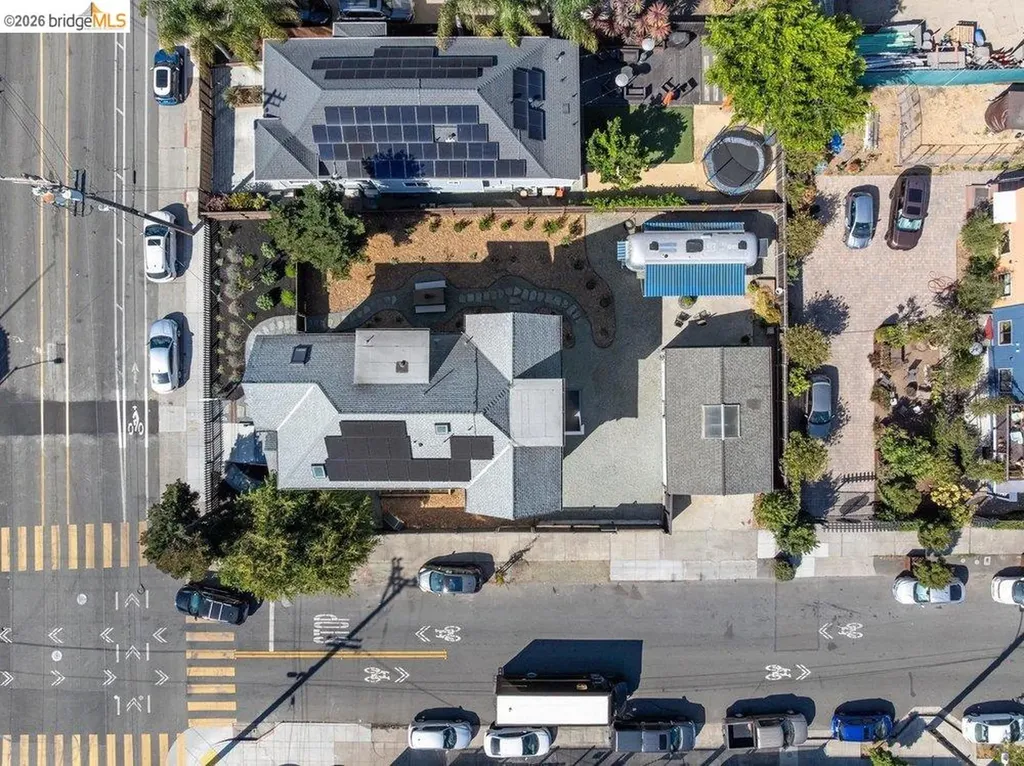 2602 Adeline Street Oakland CA 94607