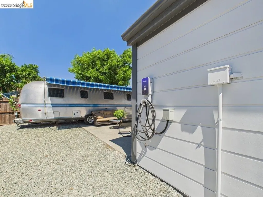 2602 Adeline Street Oakland CA 94607