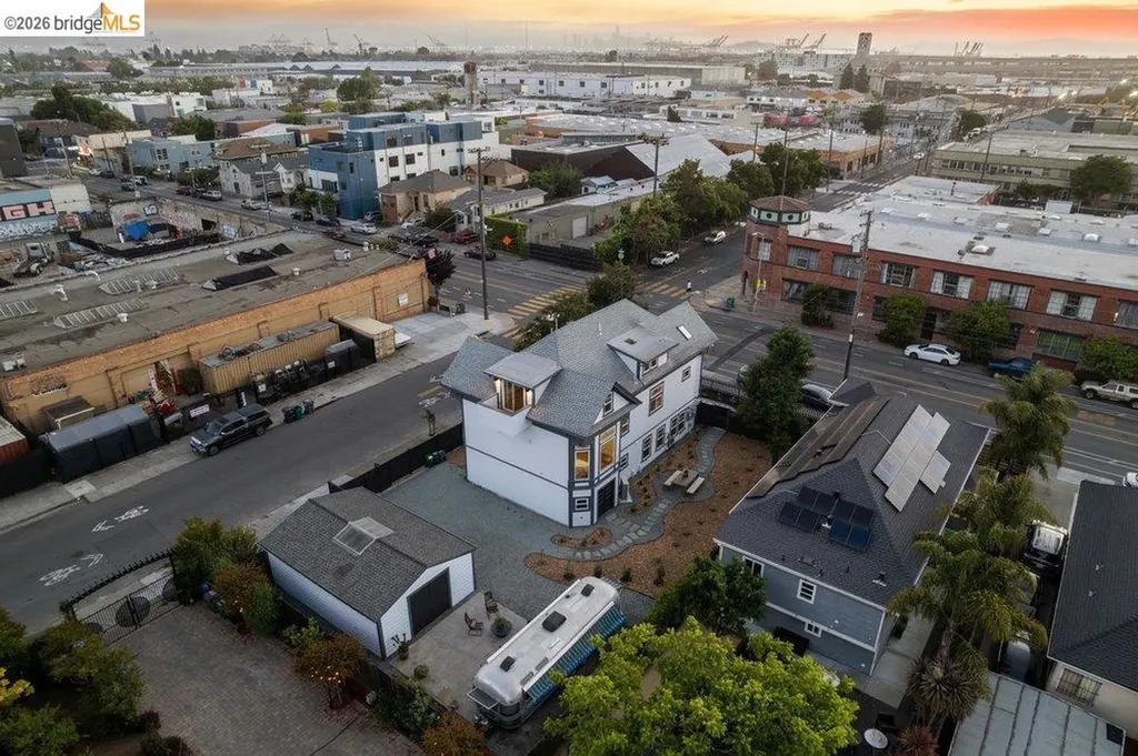 2602 Adeline Street Oakland CA 94607