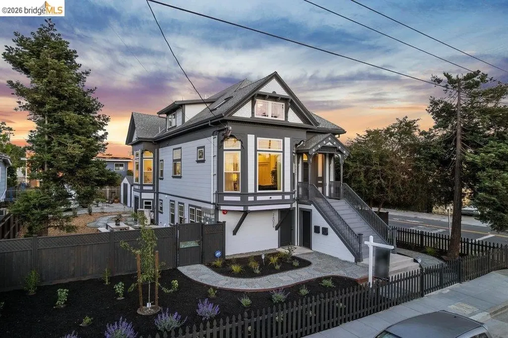 2602 Adeline Street Oakland CA 94607