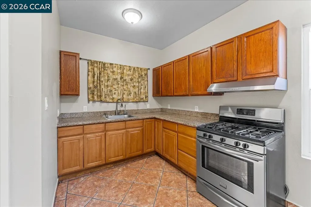 747 9th Street Richmond CA 94801