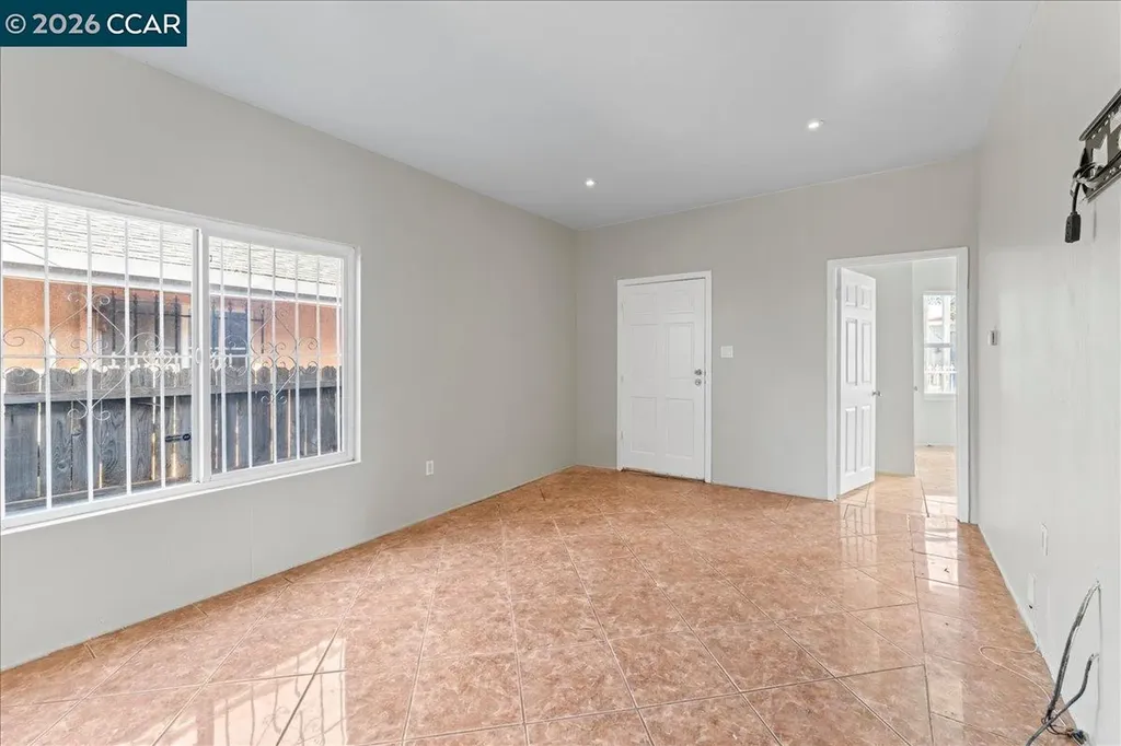 747 9th Street Richmond CA 94801