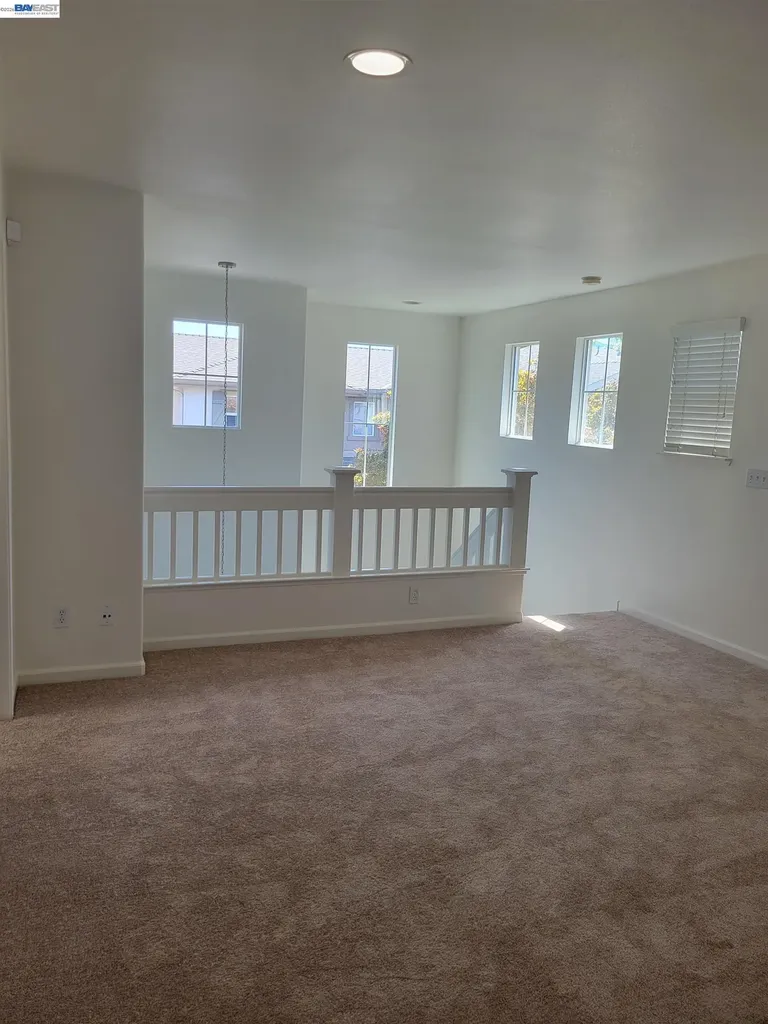 313 Turnstone Circle Pittsburg CA 94565