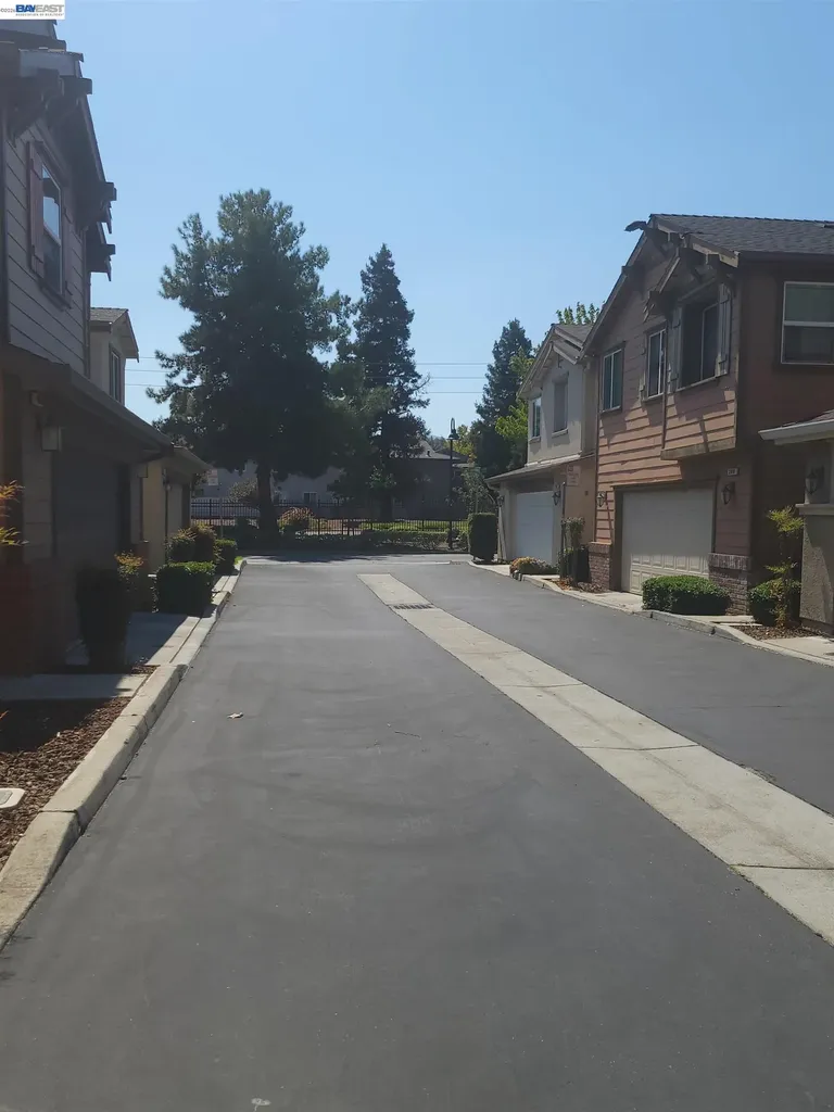 313 Turnstone Circle Pittsburg CA 94565