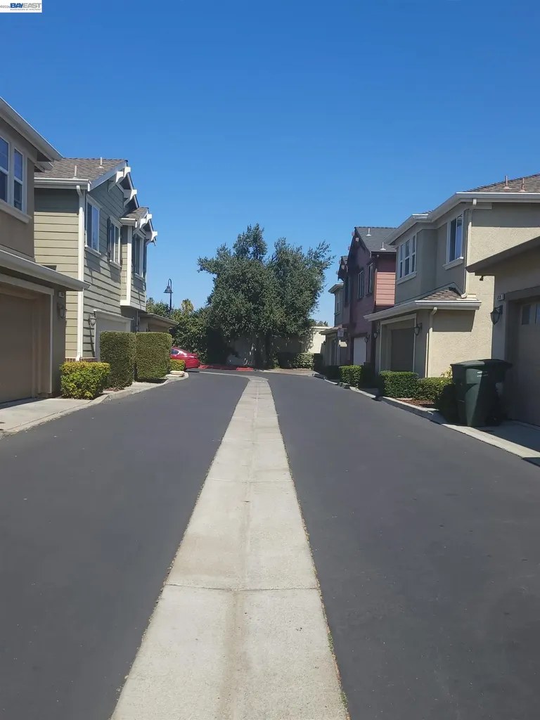 313 Turnstone Circle Pittsburg CA 94565