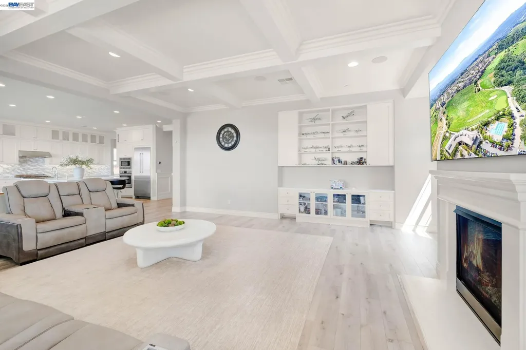 128 Dunfirth Court Hayward CA 94542
